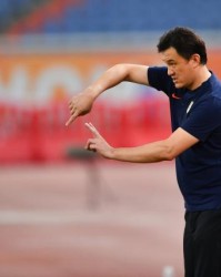 山东惨遭逆转郝伟无奈输在短板：左后卫一直有困难