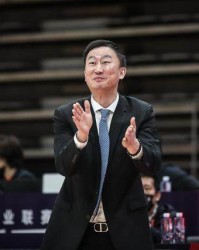 NG28-浙江队：同意刘维伟辞去俱乐部男篮一队主教练一职